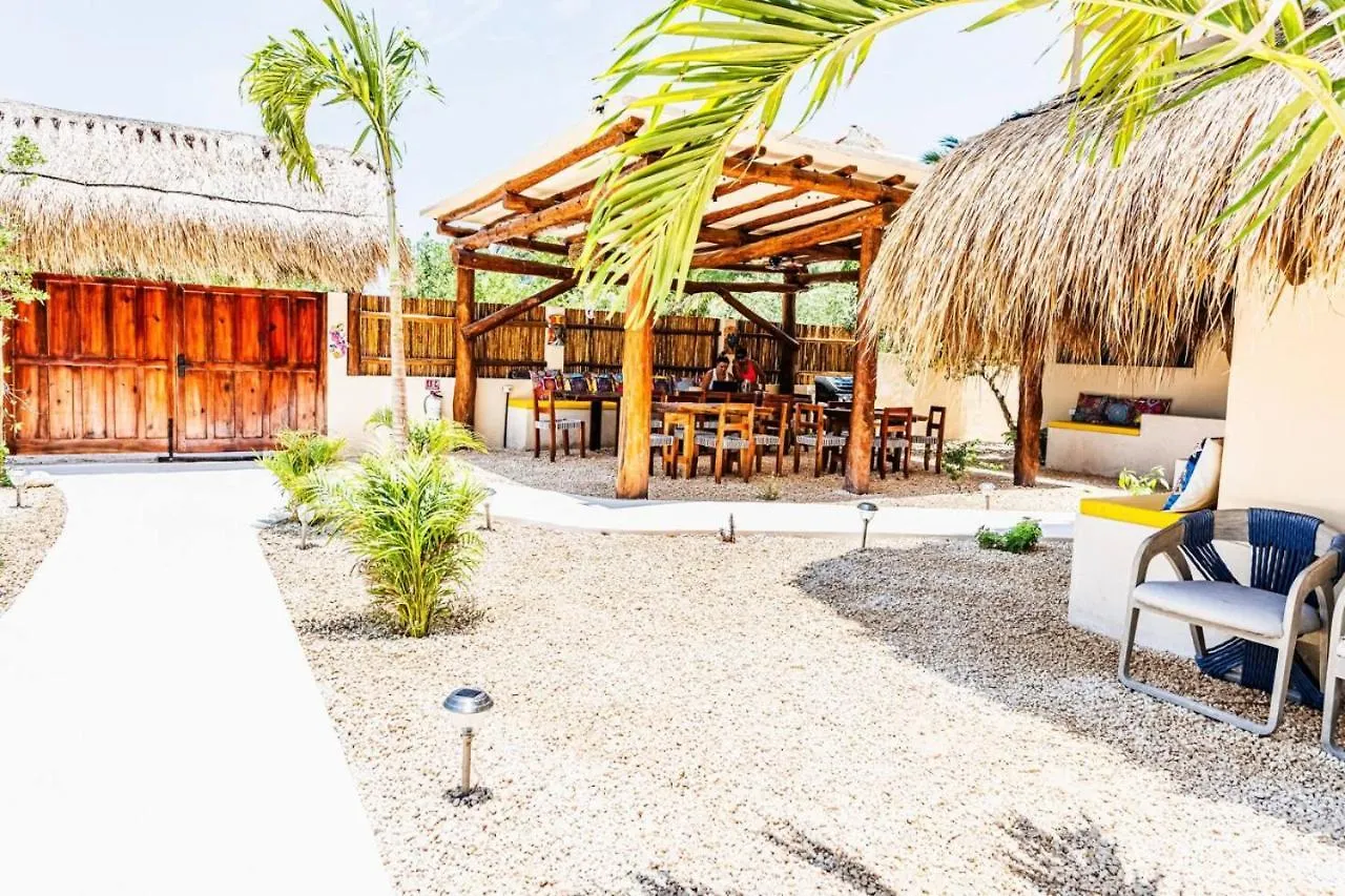 Holiday home 16 Guest Island Escape Holbox Villa