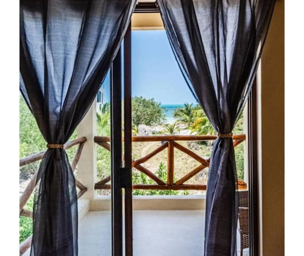 16 Guest Island Escape Holbox Villa Mexico